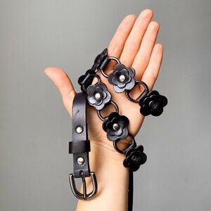 ❄️ Y2K Vintage Black Floral Skinny Chain Leather Belt with Silver Hardware Rings